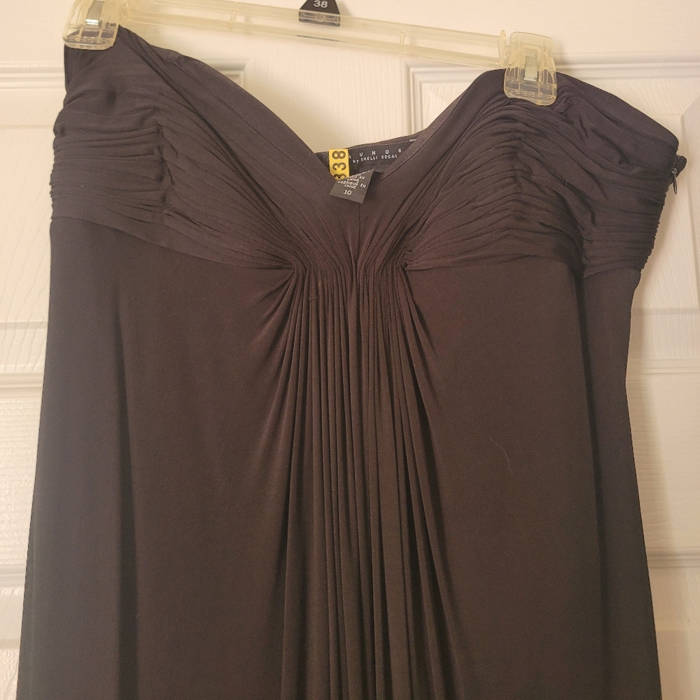 Black Jersey Gown Laundry by Shelli Segal Size 10